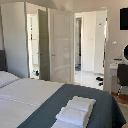 Apartmán 13